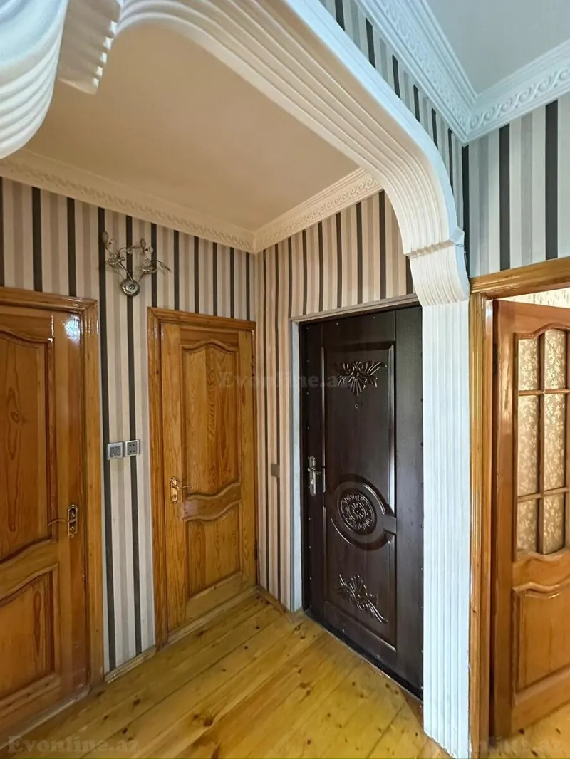 2 otaqlı Mənzil 65 m² Qaraçuxur Kirayə verilir