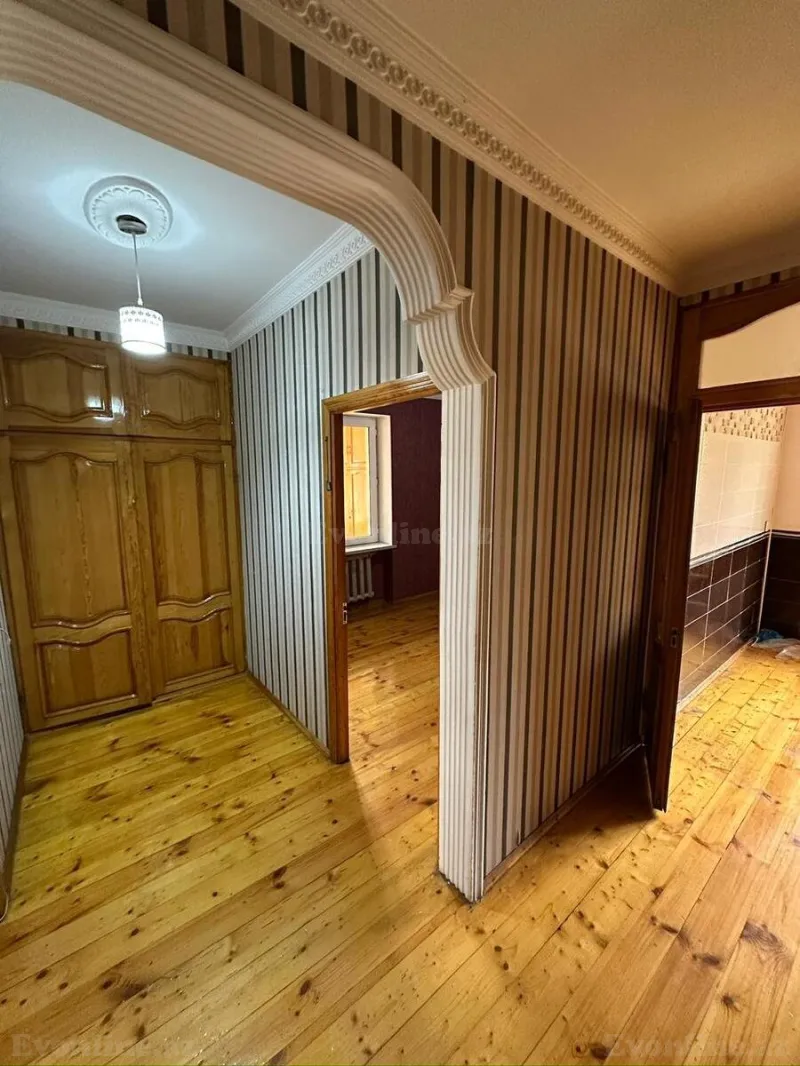 Kirayə verilir 2 otaqlı Mənzil Köhnə tikili 65 m² Qaraçuxur - şəkil 2