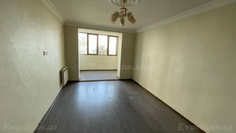 Kirayə verilir 2 otaqlı Mənzil Köhnə tikili 60 m² Nəriman Nərimanov m.