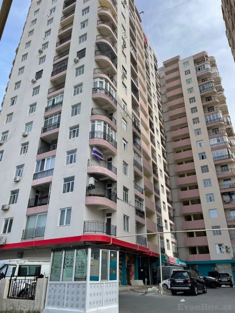 3 otaqlı Mənzil 92 m² Həzi Aslanov Satılır