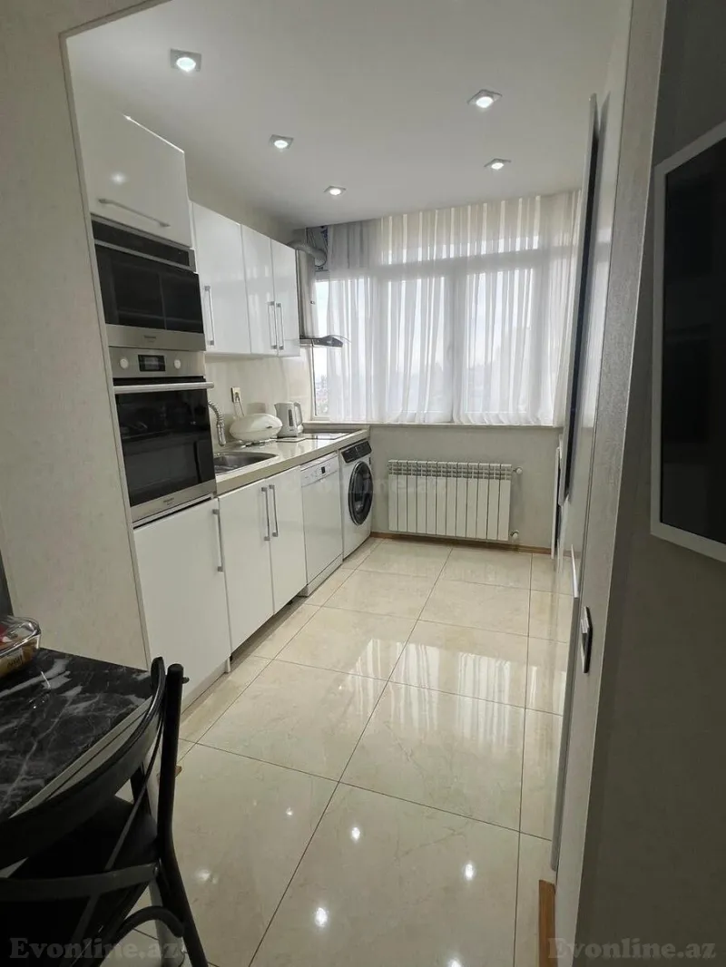 Satılır 2 otaqlı Mənzil Yeni tikili 67 m² Nizami m. - şəkil 4