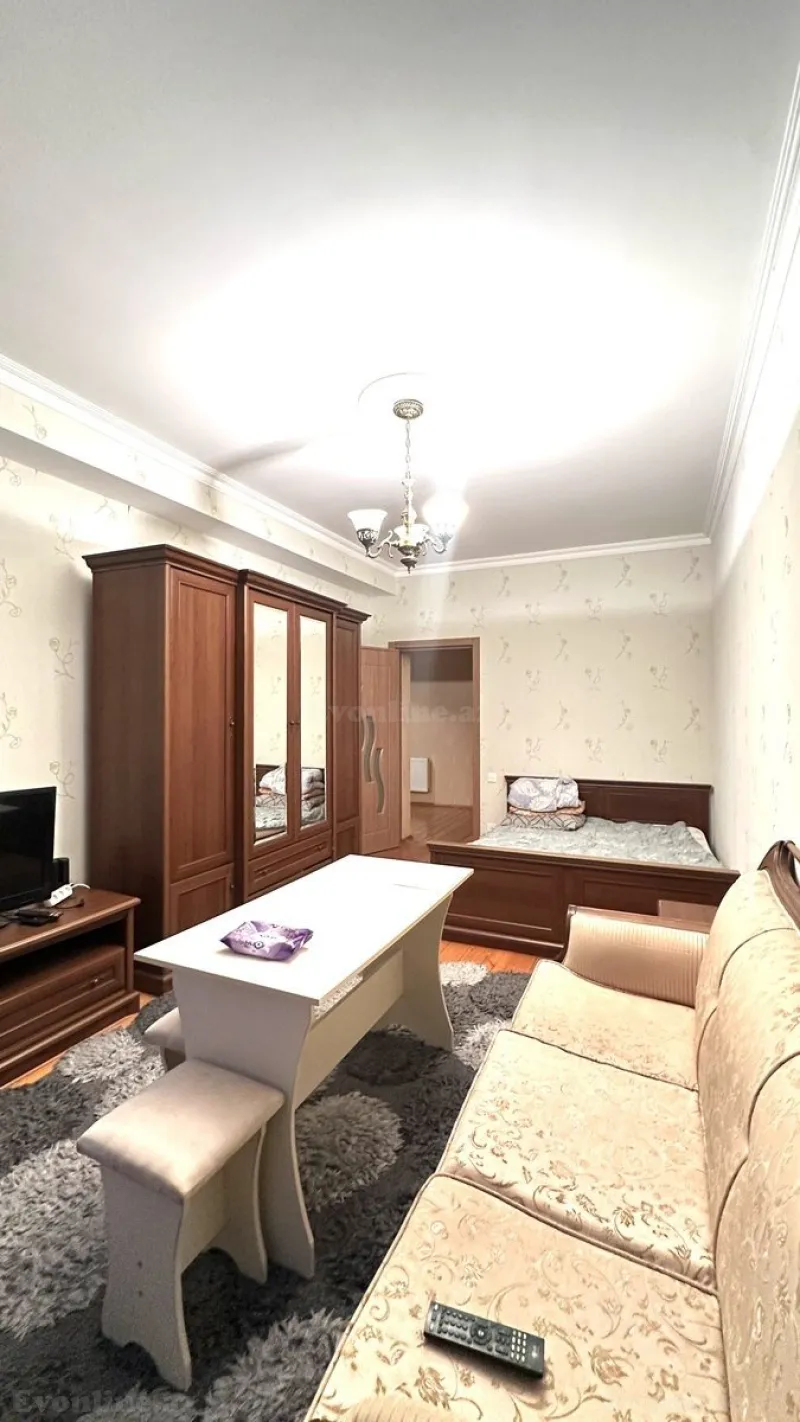 Kirayə verilir 1 otaqlı Mənzil Yeni tikili 53 m² 9-cu mikrorayon