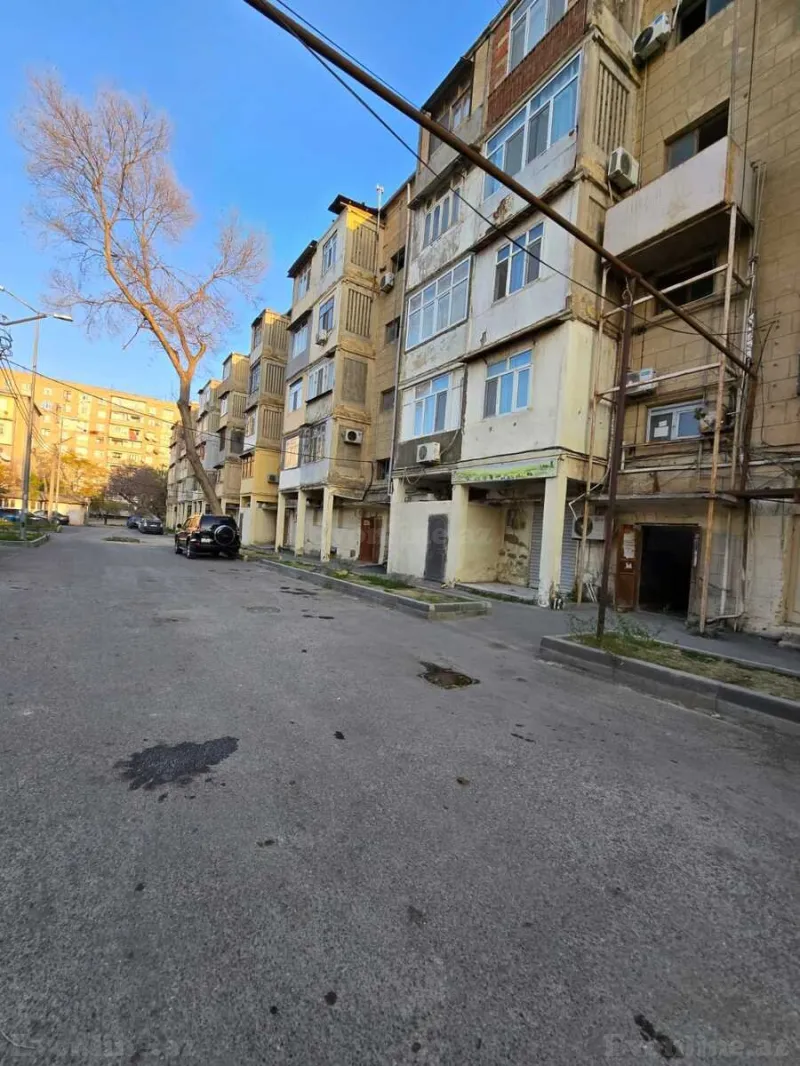 Satılır 3 otaqlı Mənzil Köhnə tikili 55 m² Sabunçu r.