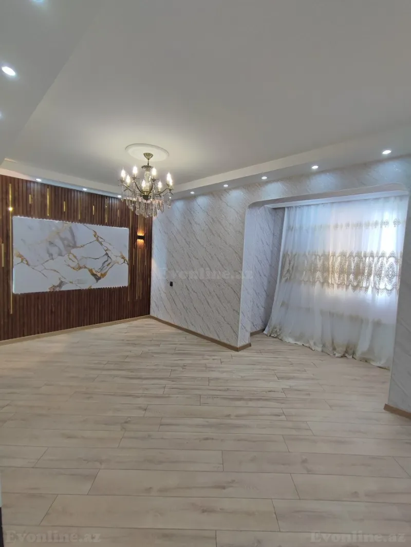 2 otaqlı Mənzil 67 m² 8-ci mikrorayon Satılır