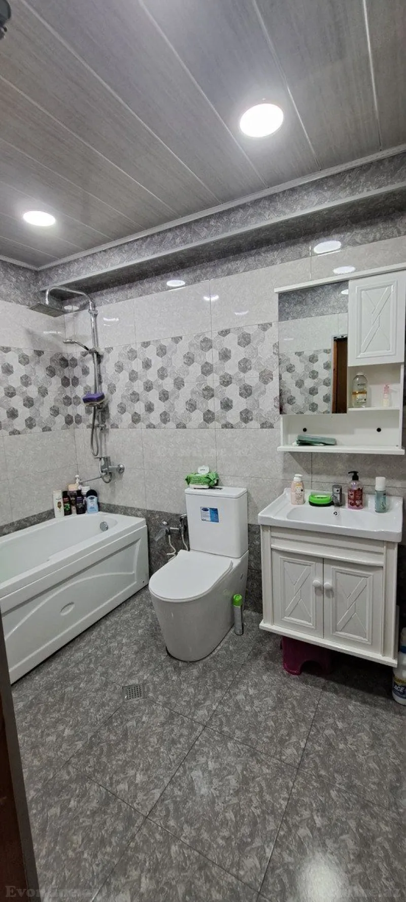 Satılır 4 otaqlı Mənzil Köhnə tikili 90 m² Həzi Aslanov - şəkil 9