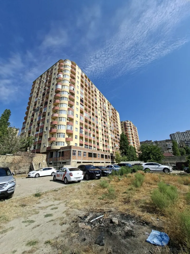 Satılır Torpaq 38 sot Yeni Yasamal