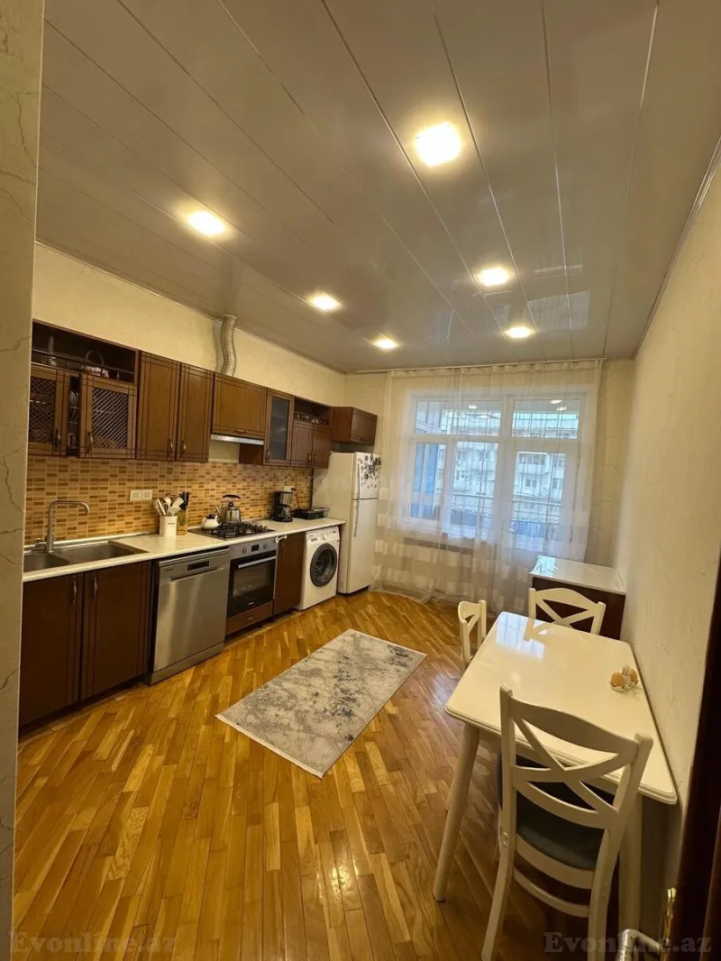 Satılır 2 otaqlı Mənzil Köhnə tikili 82 m² Həzi Aslanov - şəkil 10