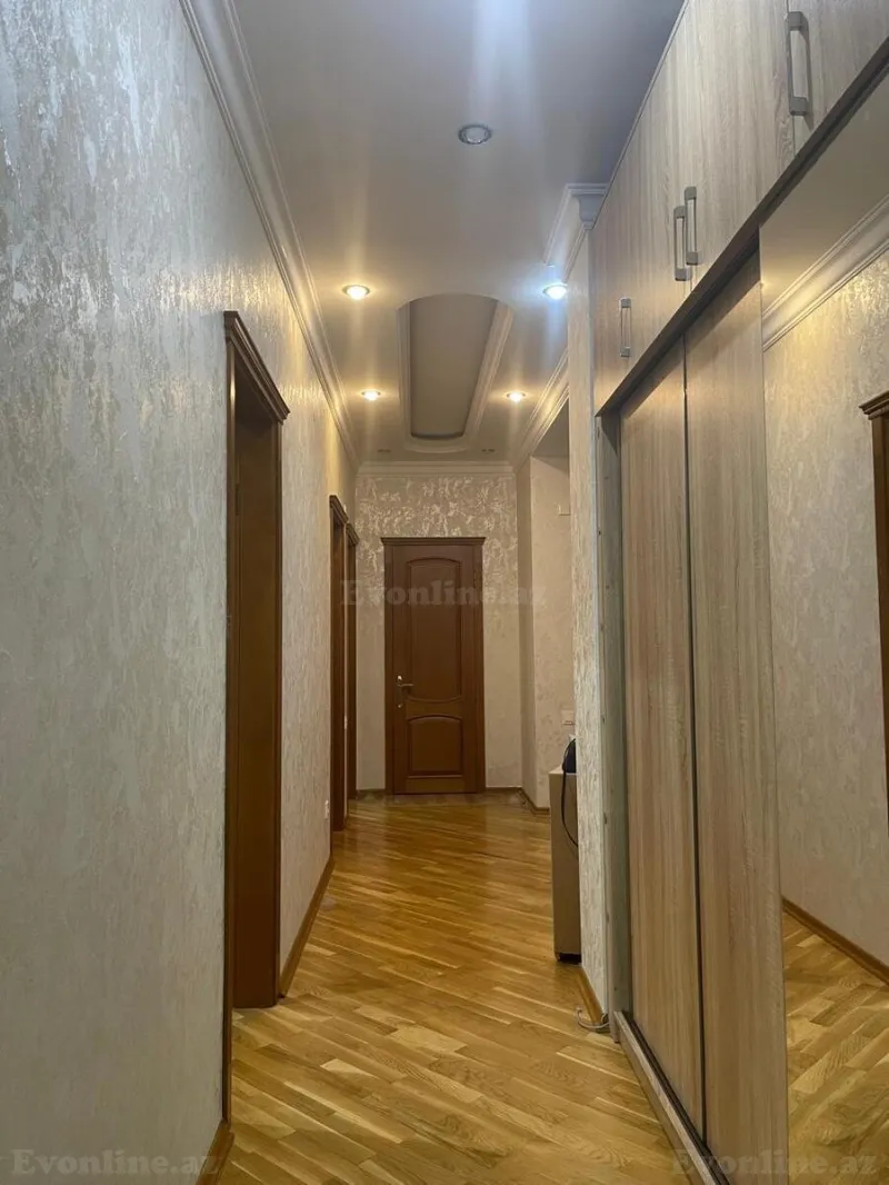 Kirayə verilir 3 otaqlı Mənzil Yeni tikili 130 m² Nərimanov r. - şəkil 8