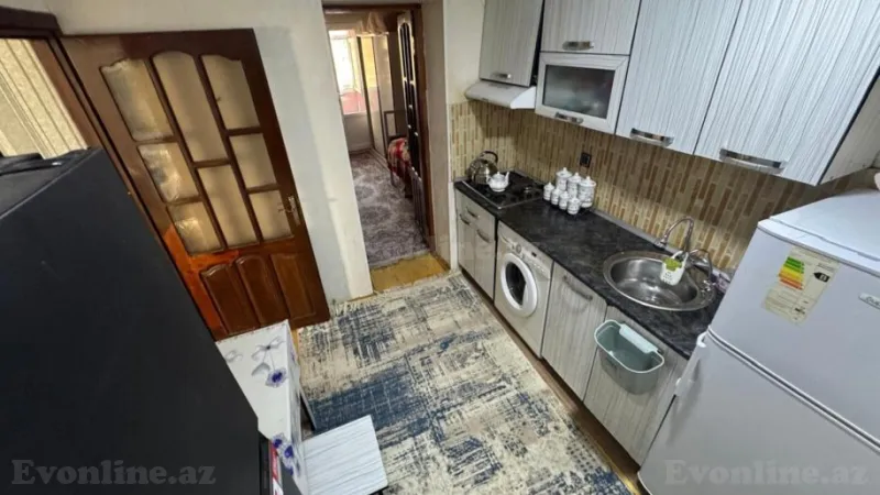 Satılır 3 otaqlı Mənzil Köhnə tikili 60 m² Xırdalan