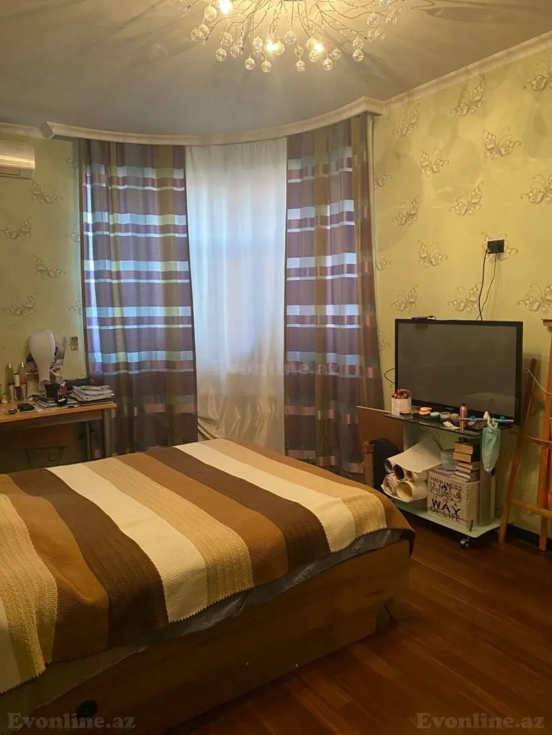 Satılır 4 otaqlı Mənzil Yeni tikili 170 m² Nəsimi r. - şəkil 5