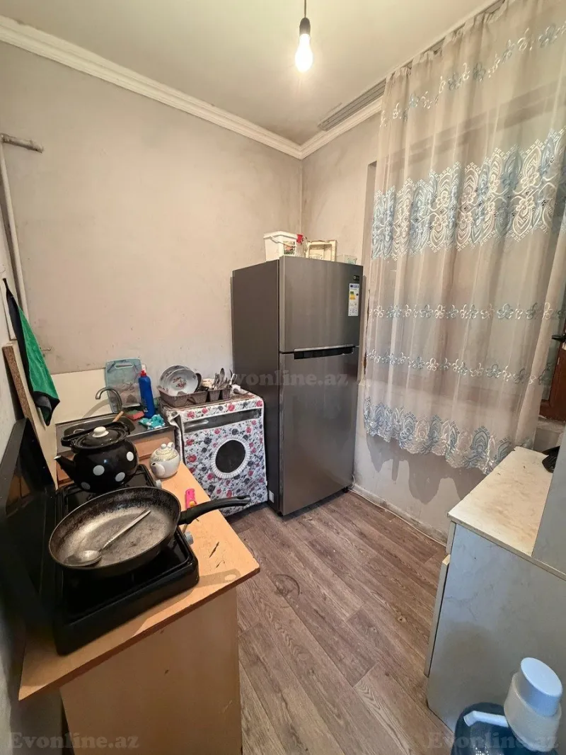 Satılır 2 otaqlı Mənzil Köhnə tikili 55 m² 6-cı mikrorayon - şəkil 4
