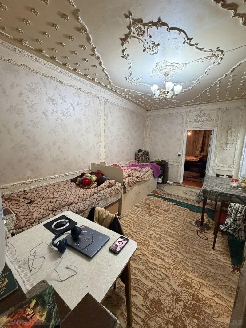 Satılır 2 otaqlı Mənzil Köhnə tikili 55 m² 6-cı mikrorayon - şəkil 5