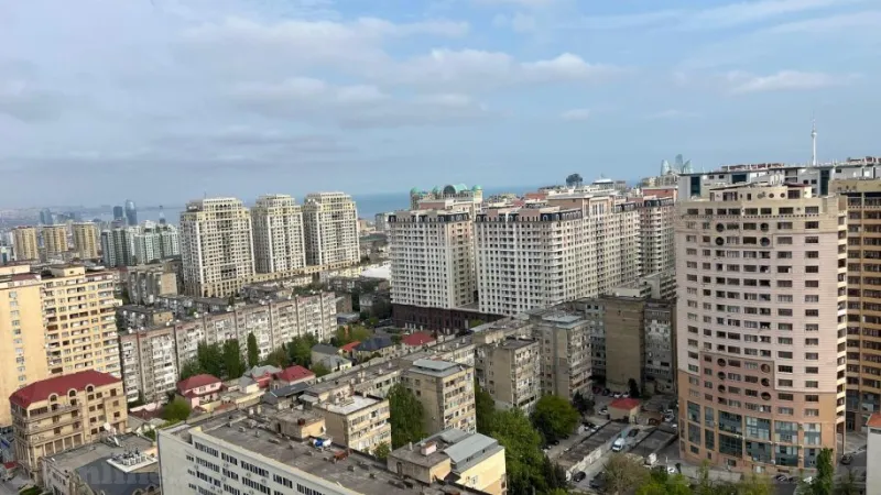 4 otaqlı Mənzil 140 m² Yasamal Satılır