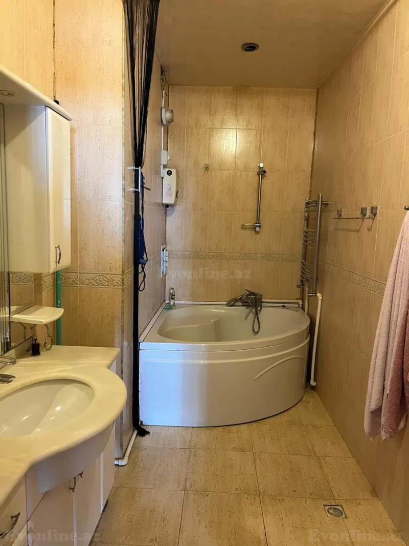Satılır 4 otaqlı Mənzil Yeni tikili 140 m² Yasamal - şəkil 10