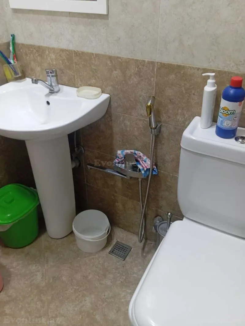 Kirayə verilir 2 otaqlı Mənzil Köhnə tikili 65 m² Nəriman Nərimanov m. - şəkil 7