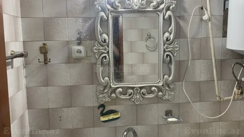 Kirayə verilir 2 otaqlı Mənzil Köhnə tikili 70 m² Qara Qarayev m. - şəkil 5