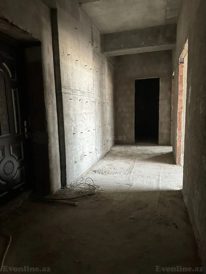 Satılır 2 otaqlı Mənzil Yeni tikili 90 m² 8-ci mikrorayon - şəkil 3