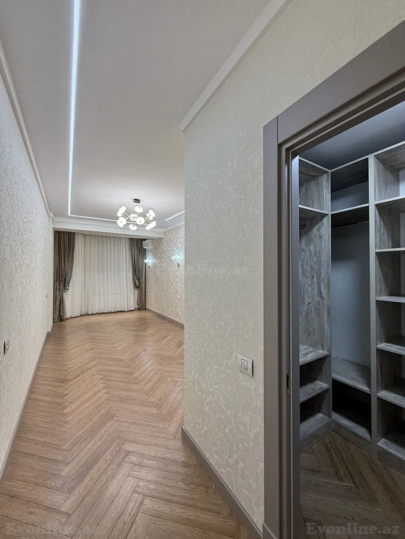 Satılır 4 otaqlı Mənzil Yeni tikili 245 m² Nəsimi r. - şəkil 10