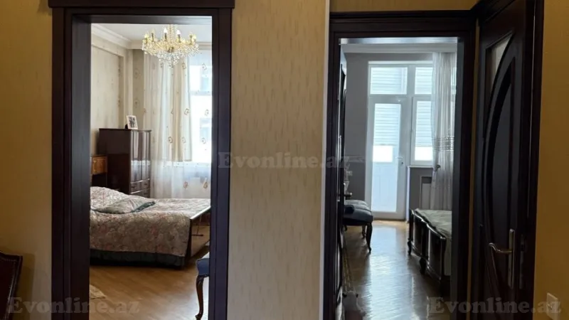 Satılır 4 otaqlı Mənzil Yeni tikili 195 m² Nəsimi r. - şəkil 16