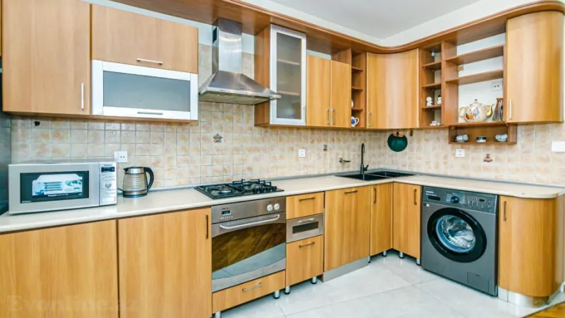 Kirayə verilir 3 otaqlı Mənzil Yeni tikili 150 m² 28 May m. - şəkil 11