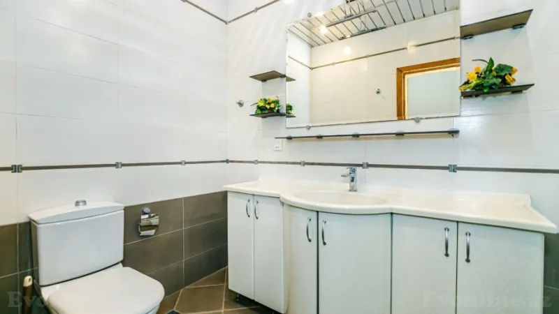 Kirayə verilir 3 otaqlı Mənzil Yeni tikili 150 m² 28 May m. - şəkil 24