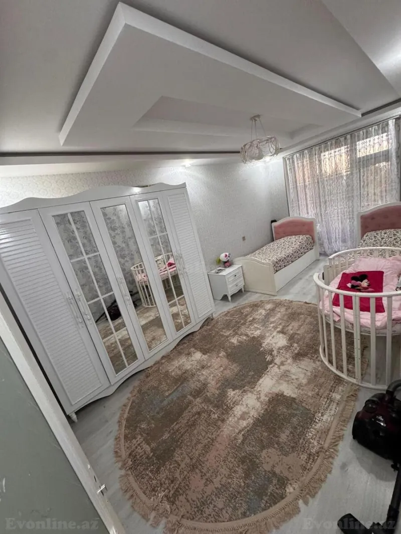 Satılır 3 otaqlı Mənzil Köhnə tikili 80 m² Neftçilər m. - şəkil 4