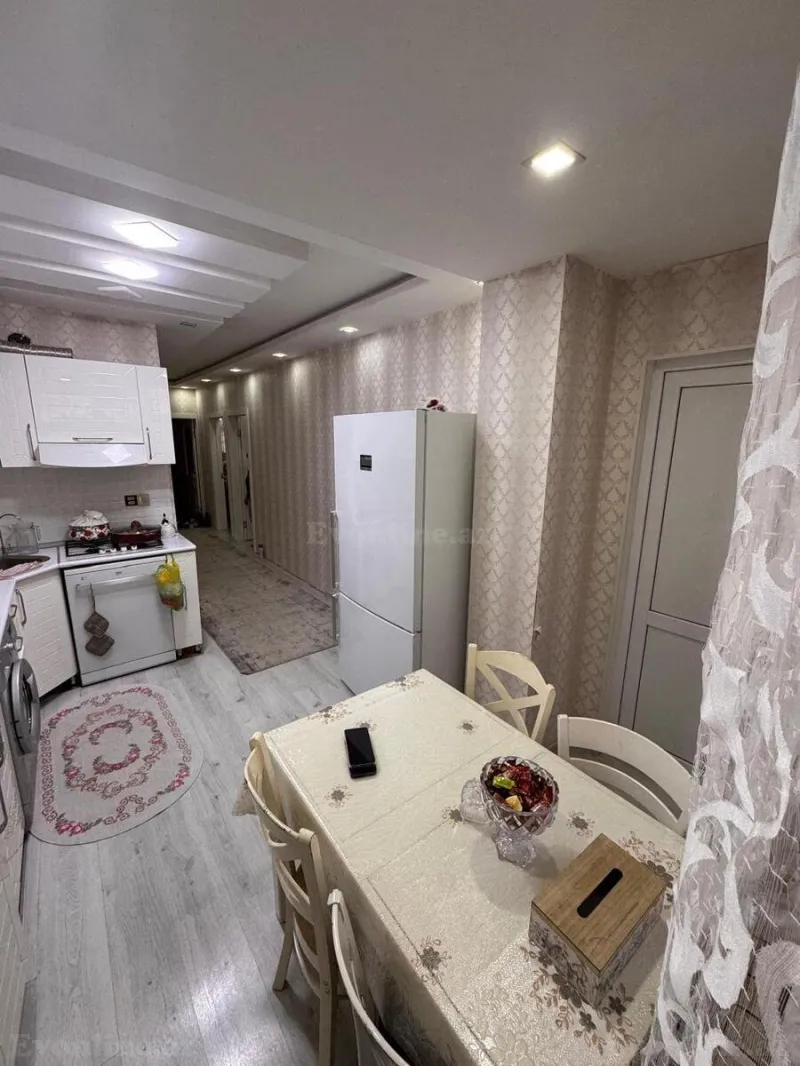 Satılır 3 otaqlı Mənzil Köhnə tikili 80 m² Neftçilər m. - şəkil 6