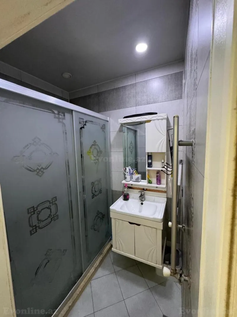 Satılır 3 otaqlı Mənzil Köhnə tikili 80 m² Neftçilər m. - şəkil 8