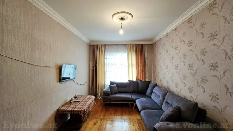 Satılır 4 otaqlı Mənzil Köhnə tikili 110 m² Qara Qarayev m. - şəkil 3