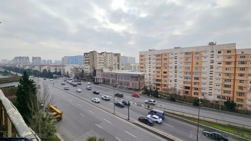 Satılır 4 otaqlı Mənzil Köhnə tikili 110 m² Qara Qarayev m. - şəkil 21