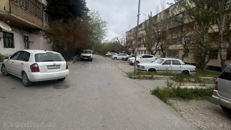 Satılır 3 otaqlı Mənzil Köhnə tikili 80 m² Xətai r. - şəkil 7