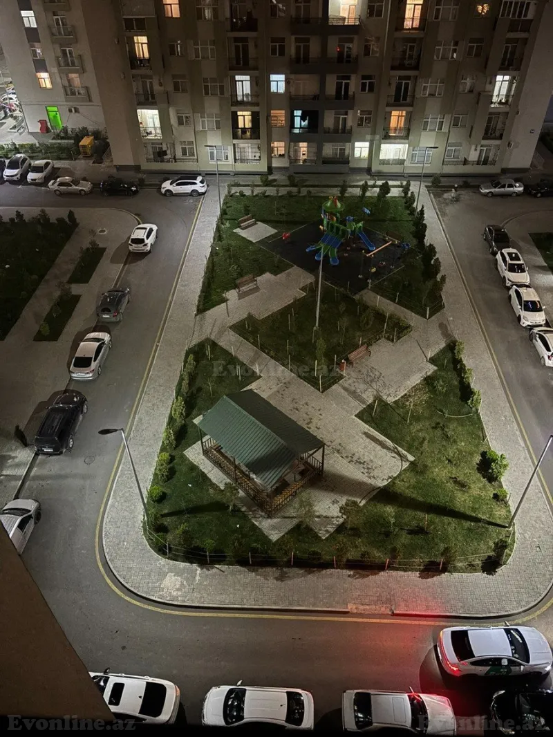 4 otaqlı Mənzil 110 m² Yasamal r. Satılır