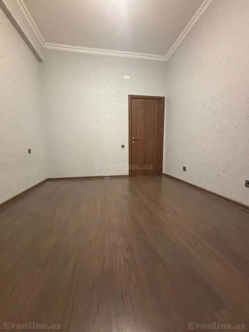 Satılır 4 otaqlı Mənzil Yeni tikili 110 m² Yasamal r. - şəkil 6