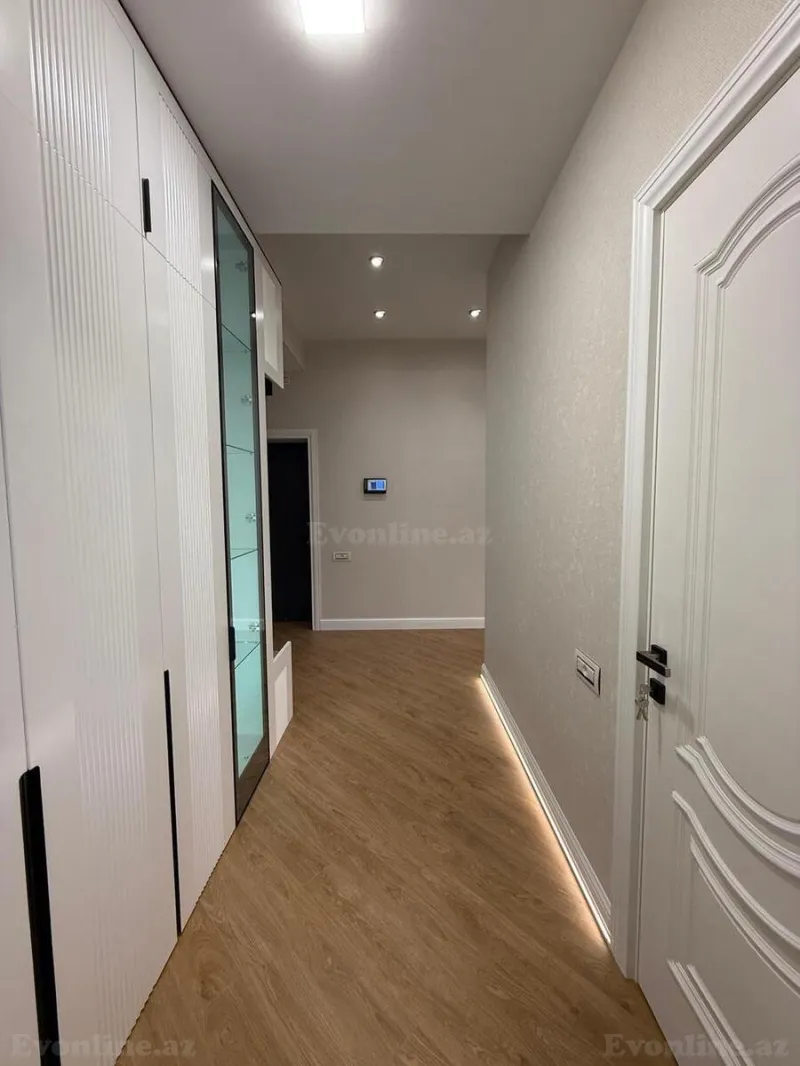 Kirayə verilir 3 otaqlı Mənzil Yeni tikili 100 m² Xətai r. - şəkil 15