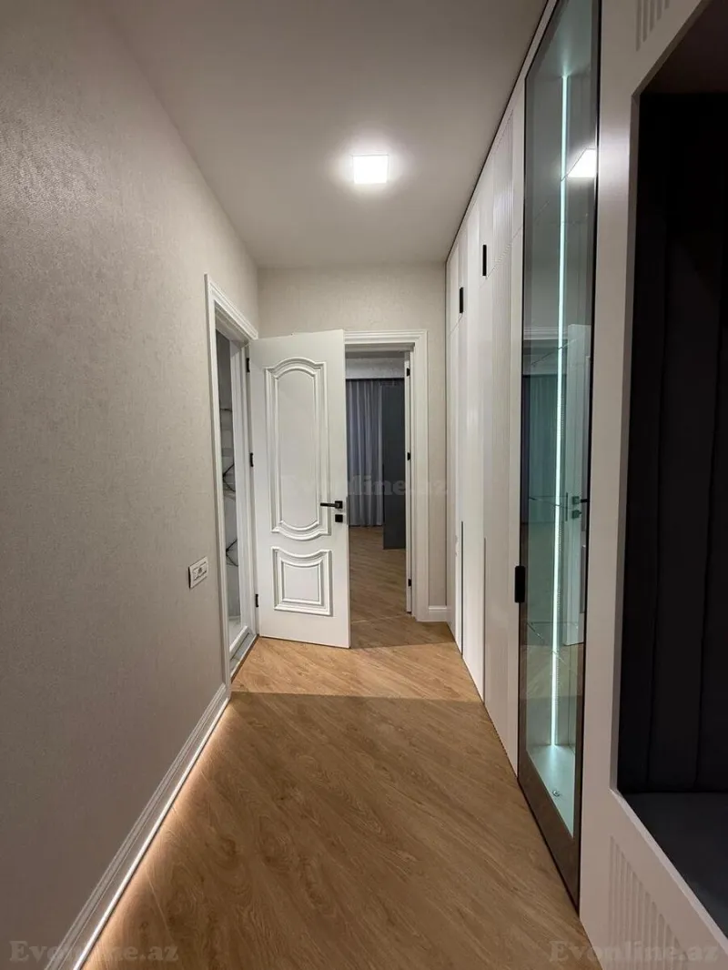 Kirayə verilir 3 otaqlı Mənzil Yeni tikili 100 m² Xətai r. - şəkil 16