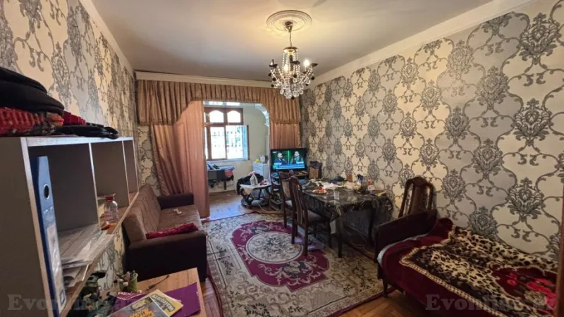 Satılır 2 otaqlı Mənzil Köhnə tikili 55 m² 8-ci kilometr - şəkil 2