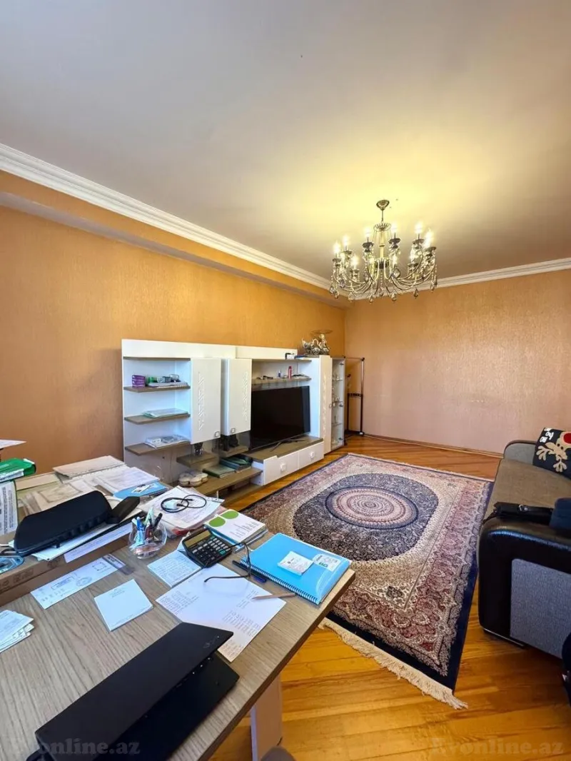 Satılır 3 otaqlı Mənzil Yeni tikili 119 m² Həzi Aslanov m. - şəkil 2