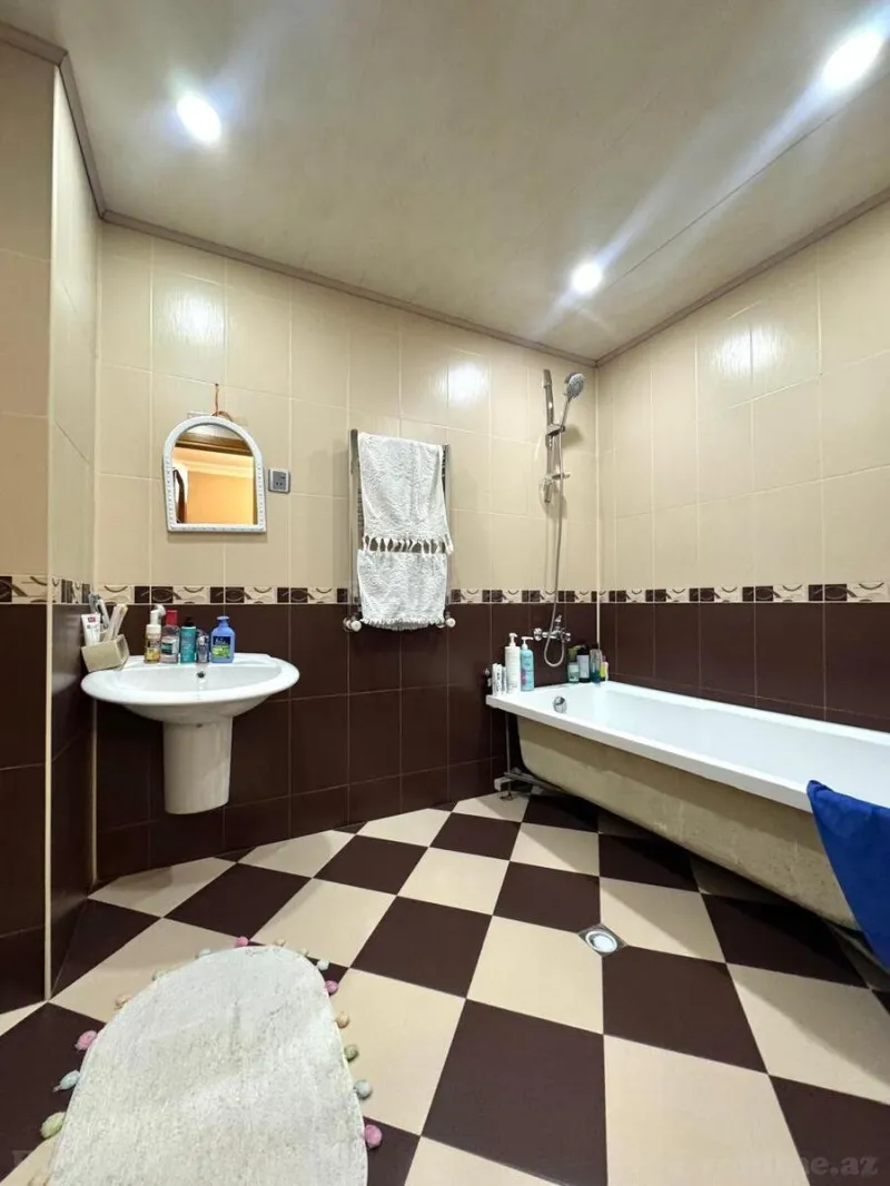 Satılır 3 otaqlı Mənzil Yeni tikili 119 m² Həzi Aslanov m. - şəkil 13