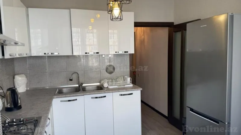 Kirayə verilir 2 otaqlı Mənzil Köhnə tikili 61 m² Nəsimi m. - şəkil 4