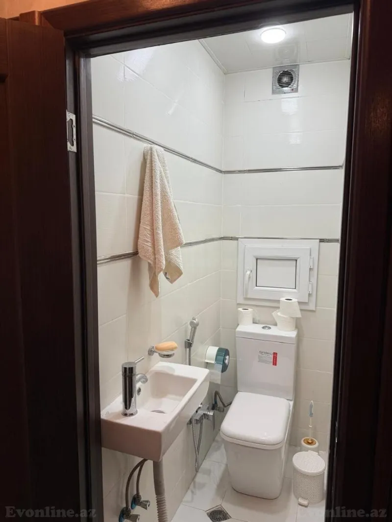 Kirayə verilir 2 otaqlı Mənzil Köhnə tikili 61 m² Nəsimi m. - şəkil 11