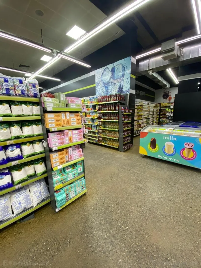 Satılır Obyekt 1000 m² Neftçilər m. - şəkil 3