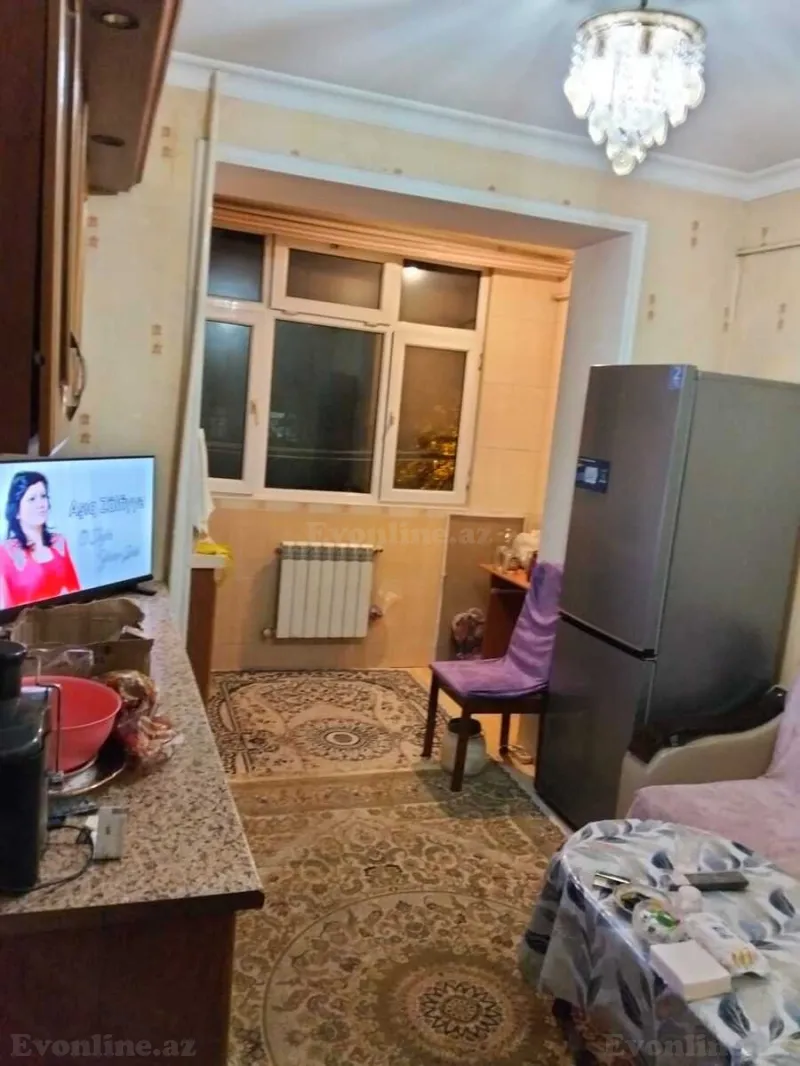 Satılır 3 otaqlı Mənzil Köhnə tikili 75 m² Qaraçuxur - şəkil 4