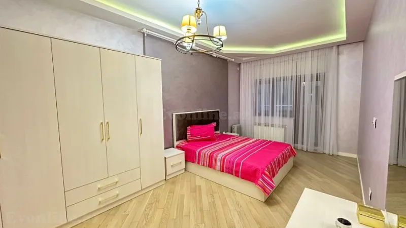 Kirayə verilir 3 otaqlı Mənzil Yeni tikili 150 m² Xətai m. - şəkil 11