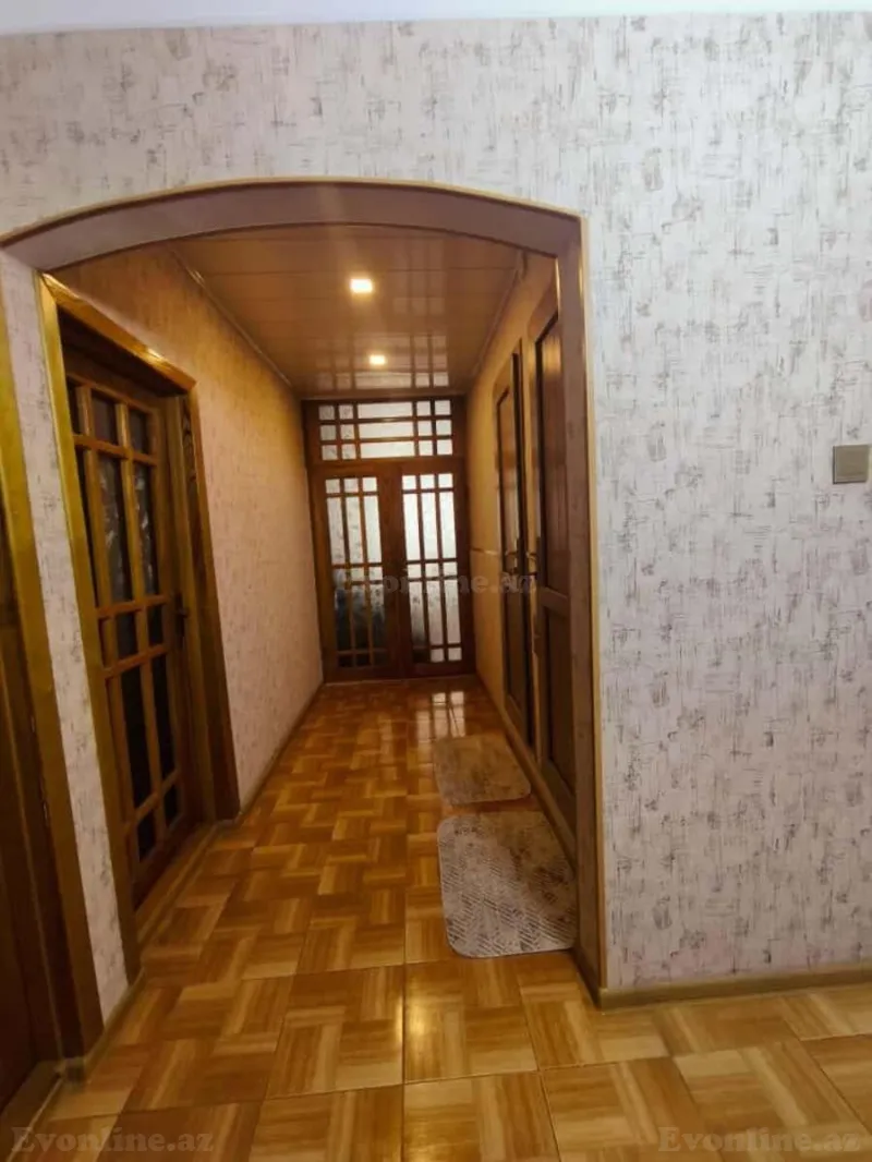Satılır 4 otaqlı Mənzil Köhnə tikili 95 m² 4-cü mikrorayon - şəkil 7