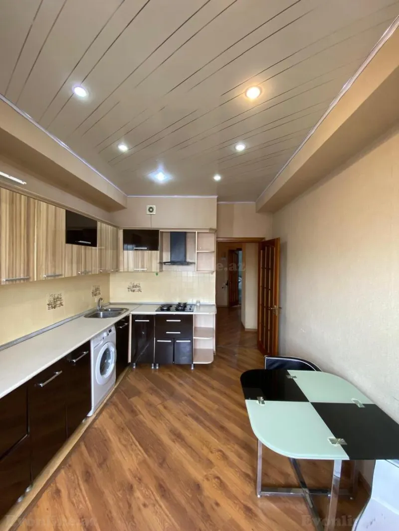 Kirayə verilir 3 otaqlı Mənzil Yeni tikili 120 m² Yasamal - şəkil 9
