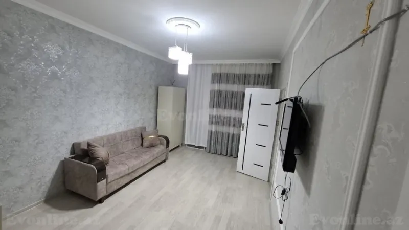 2 otaqlı Mənzil 40 m² 4-cü mikrorayon Satılır