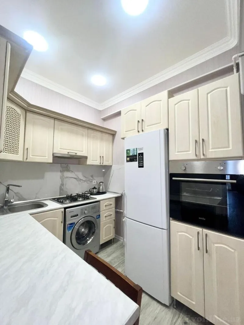 Kirayə verilir 3 otaqlı Mənzil Yeni tikili 105 m² Xətai m. - şəkil 9
