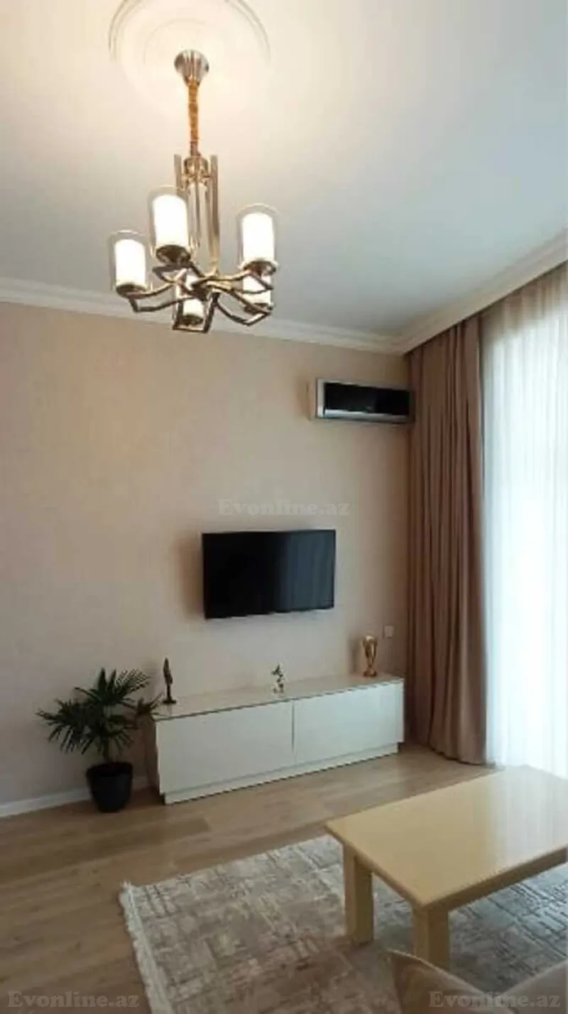 Kirayə verilir 2 otaqlı Mənzil Köhnə tikili 42 m² İçərişəhər m. - şəkil 3
