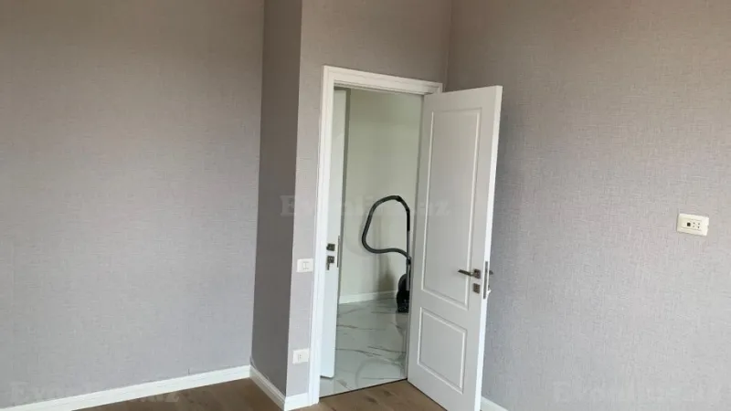 Satılır 2 otaqlı Mənzil Yeni tikili 63 m² Yasamal r. - şəkil 4