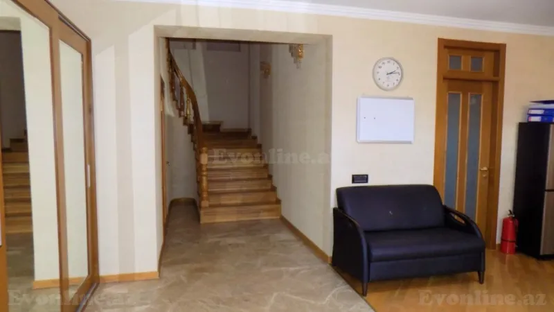 Kirayə verilir Ofis 560 m² 6-cı mikrorayon - şəkil 4